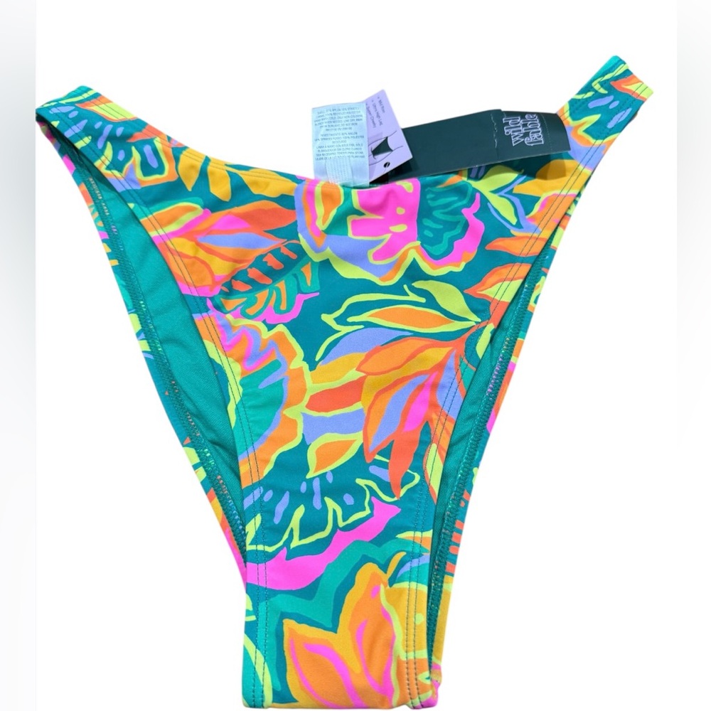 NWT Wild Fable Bikini Bottoms Size M 8/10
